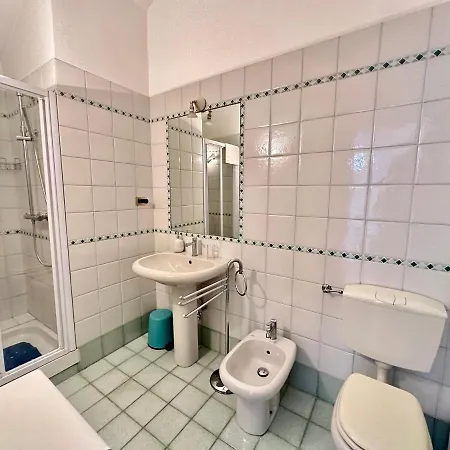 Apartment Flowers Turin