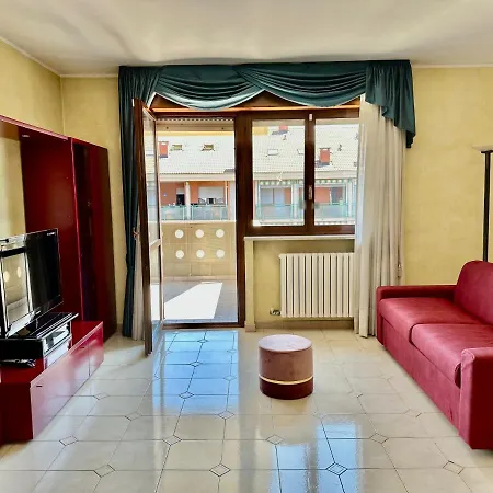 Flowers Apartment Turin